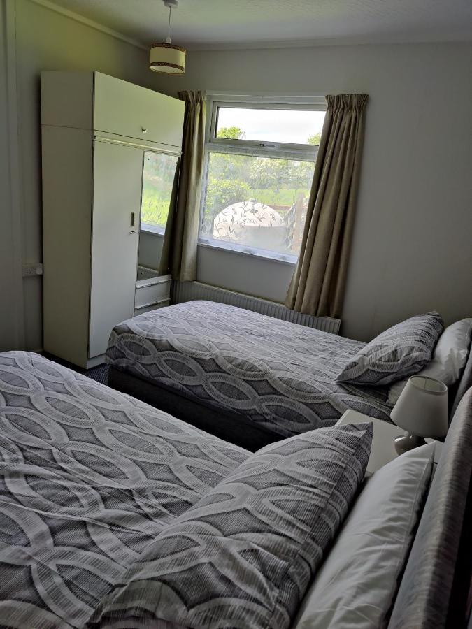 The Bungalow Self-Catering Accommodation 발리보피 외부 사진